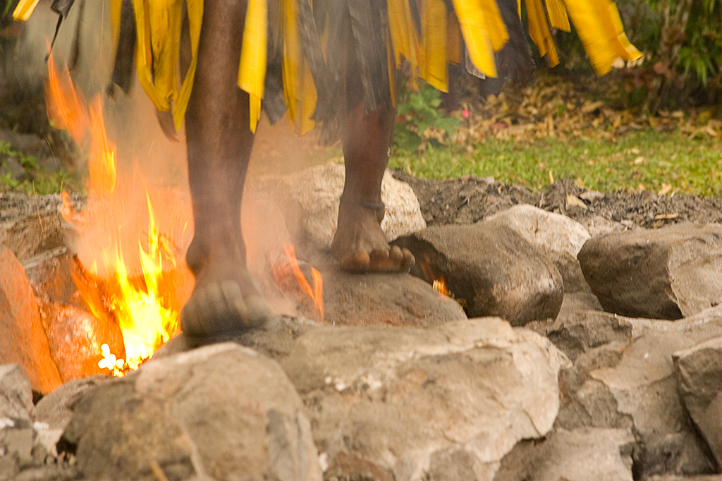 fiji fire walkers