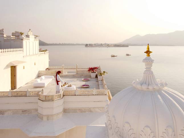 lake palace udaipur